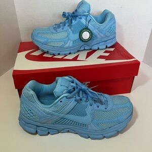 Nike Air Zoom Vomero 5 Men’s Size 7 Lakeside University Blue Men HF5493-400